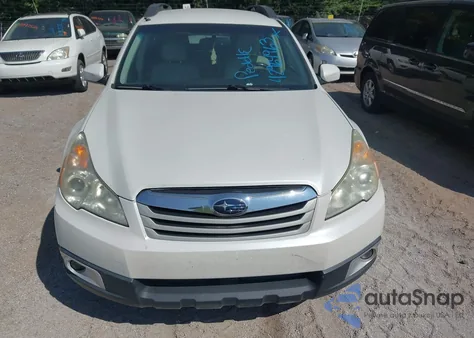2010 Subaru Outback 2.5I Premium из США, поврежденный, VIN 4S4BRCCC7A3347925